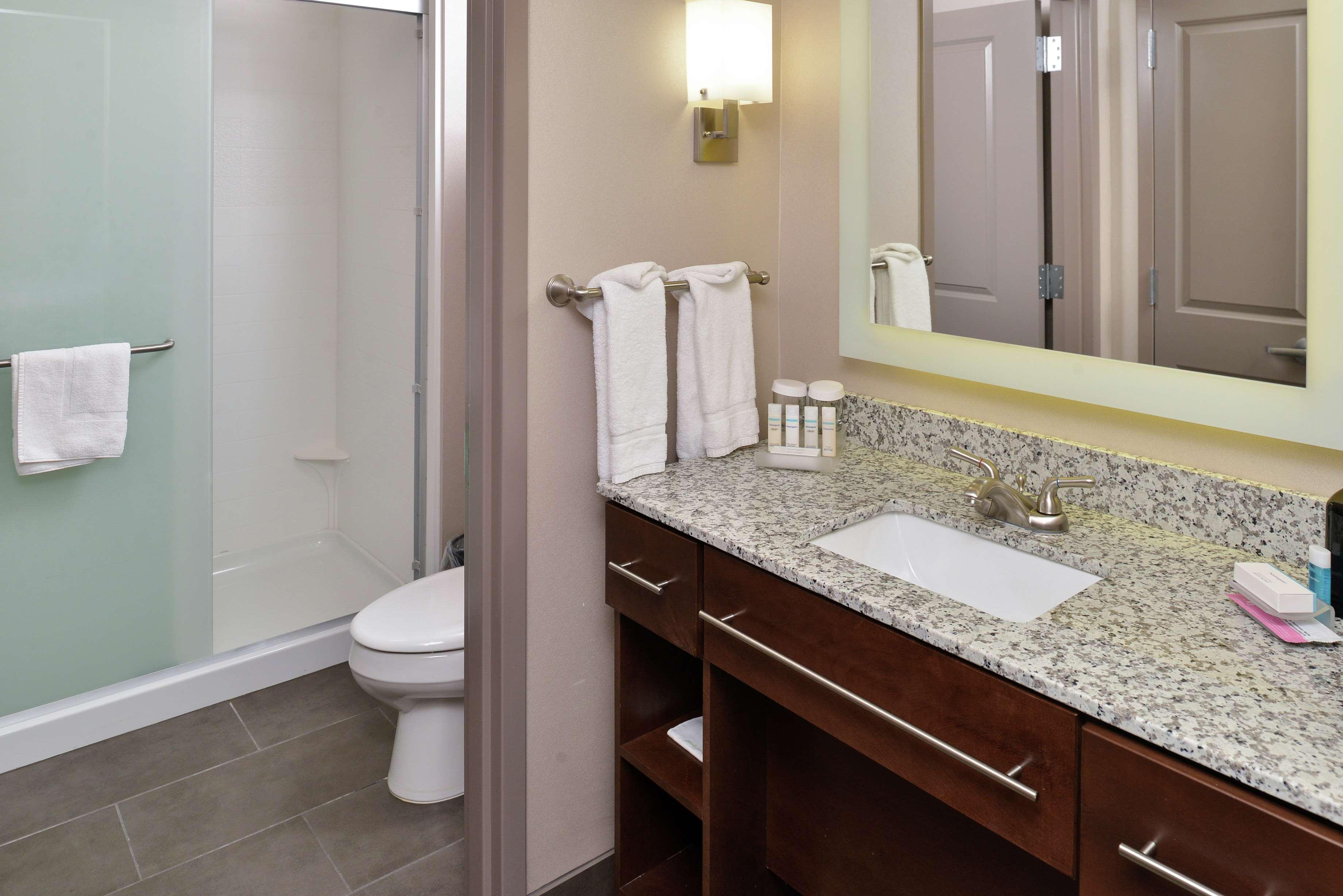 Homewood Suites By Hilton Cincinnati/Mason Bagian luar foto