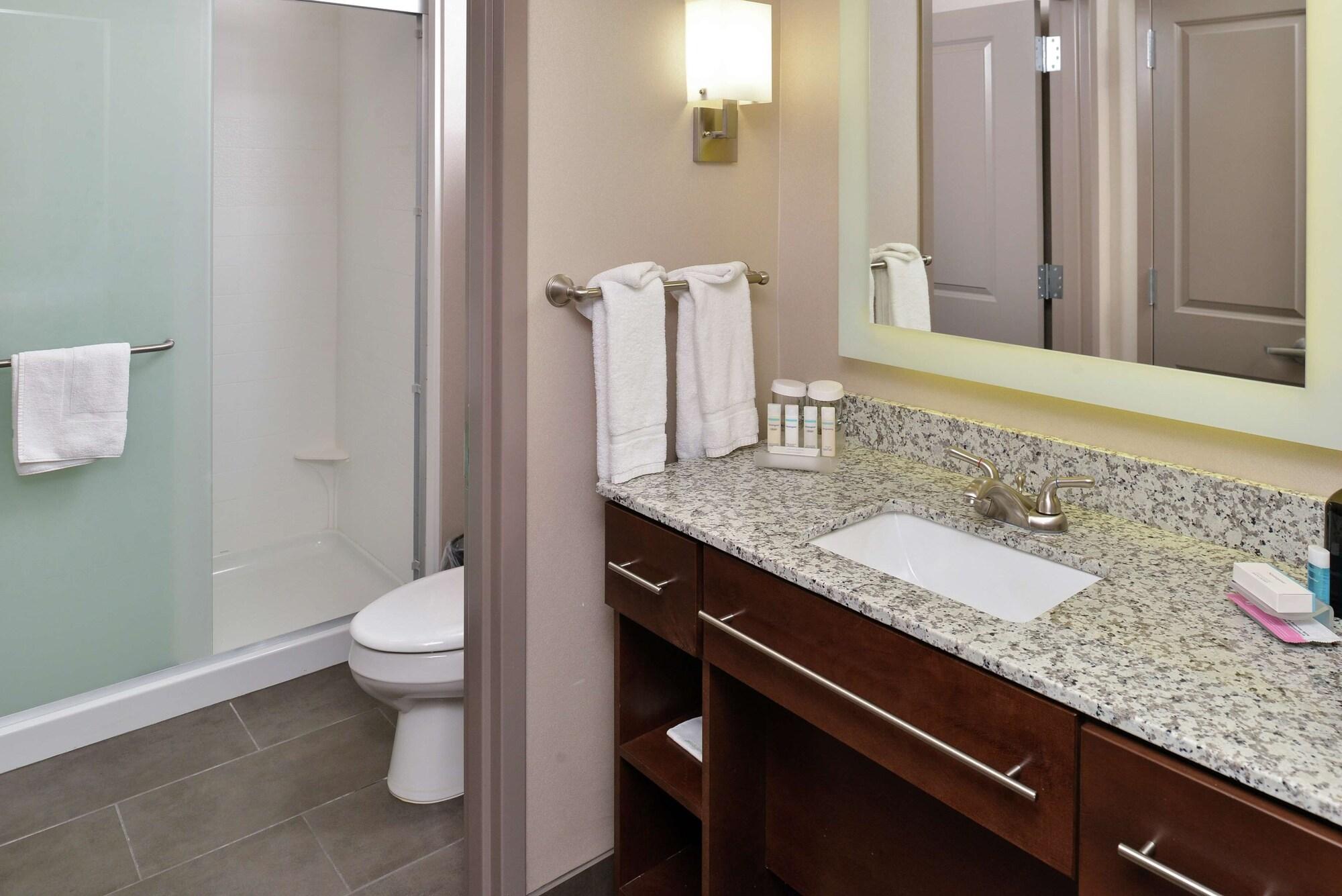 Homewood Suites By Hilton Cincinnati/Mason Bagian luar foto